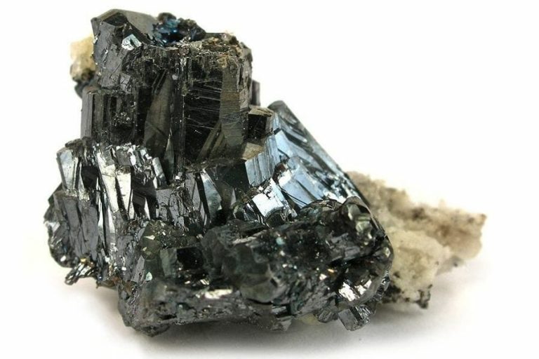 What Mineral is Metallic: A Comprehensive Guide to Metallic Minerals